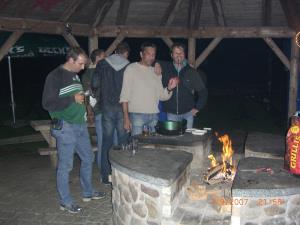 Grillen (48K)