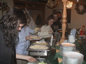 Aufwrmen am warmen Buffet...